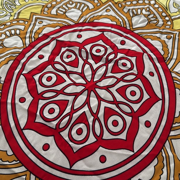 Colorful tapestry. - Picture 4 of 5